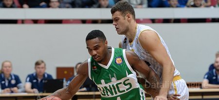 PARMA مقابل UNICS